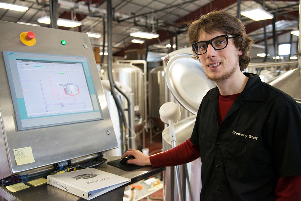 1104_COV_ithaca-beer-10.jpg